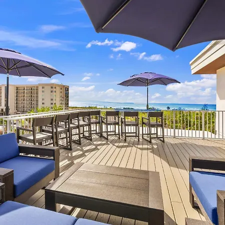 The Upper Deck Villa